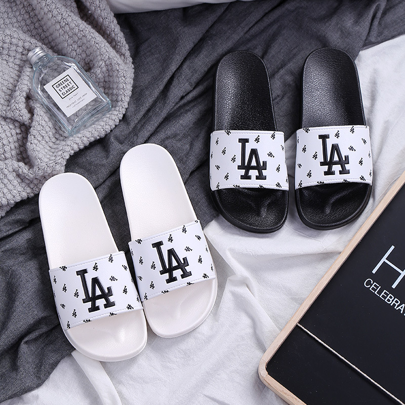 Unisex Indoor & Outdoor Non-Slip Slippers – Summer Casual Wear-Resistant Sandals