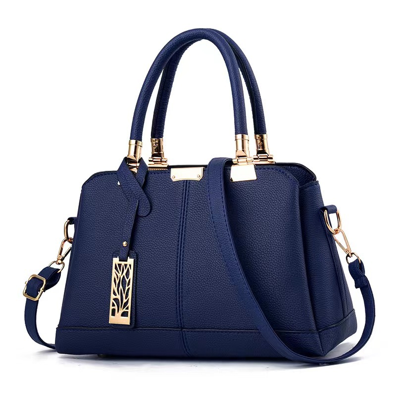 Classic Ladies Shoulder Bag – Fashion Handbag for Everyday Use